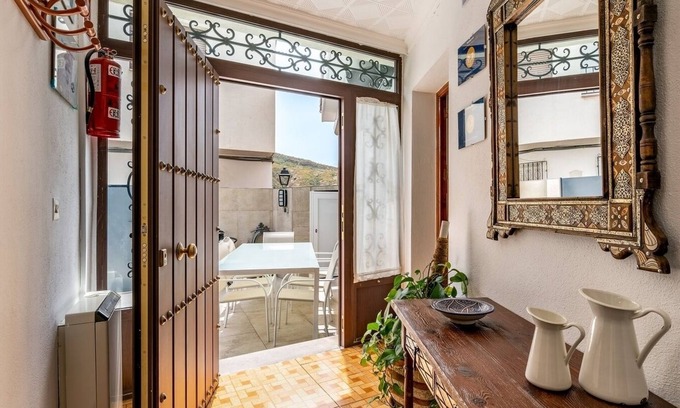 Cenes de la Vega Villa | La Cueva de la Abuela Cenes de la Vega by Ruralidays