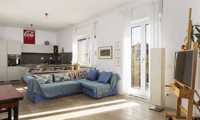 Aventine Apartment | La Dolce Vita - San Saba Penthouse