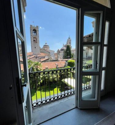 Citta Alta Apartment | LA FINESTRA Charme&Relax