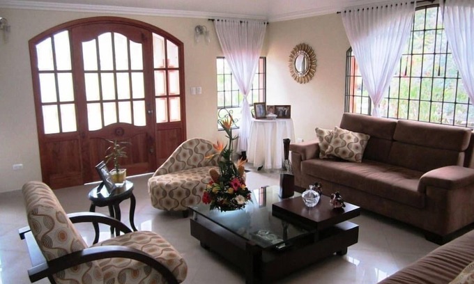 Paipa House | La Flor de la Canela