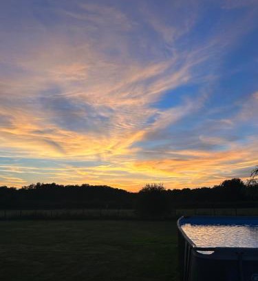 Chaumont-sur-Tharonne Bed & Breakfast | La Fraise