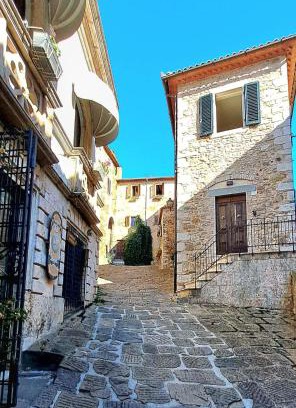 Montemerano Apartment | La Gatta