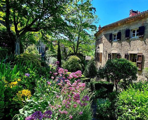Chanteuges Bed & Breakfast | La Grande Maison á Chanteuges