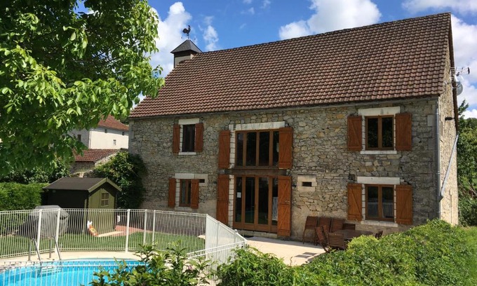 Cornac House | La Grange Du Noyer