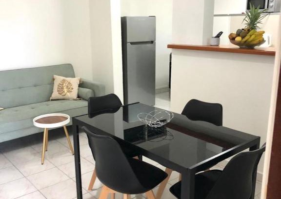 Le Gosier Apartment | La Kaz a Nana (F2 - Bas de Villa)