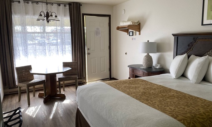 Bandon Hotel | La Kris Inn