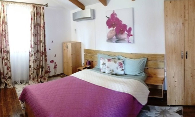 Valea Danului Cottage | LA LIVADA - ANDI/Peace, privacy, joy with family