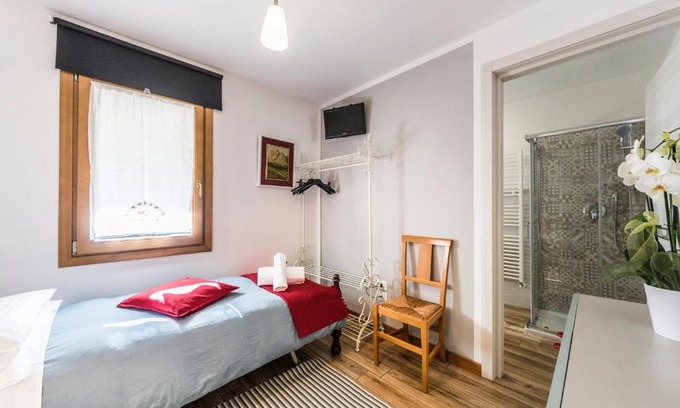 Angarano House | LA LOGGETTA - locazione turistica