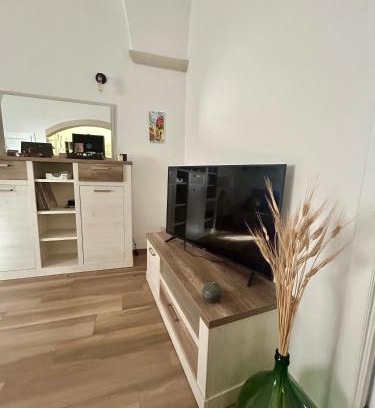 Carmiano House | La Maison de Nicole 2