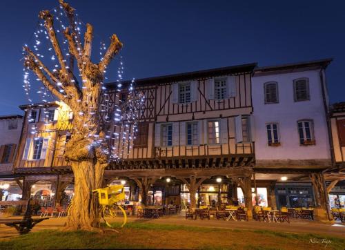 Mirepoix Bed & Breakfast | La Maison des Consuls