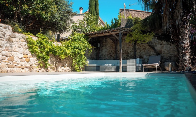 Euzet-les-Bains House | LA Maison DU Belvedere