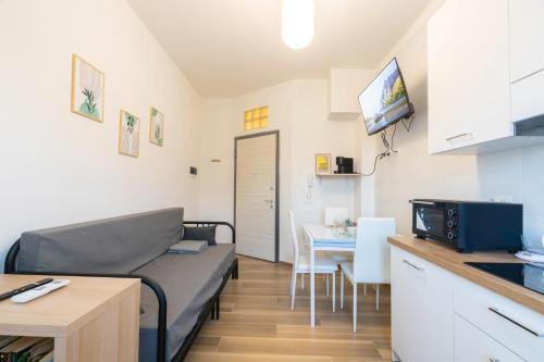 Crocetta-San Lazzaro-Modena Est Apartment | La Nonantolana Apartment - Eden e Ocean