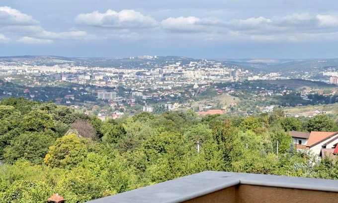 Iasi Apartment | La Pini - Apartament Luxury Bucium