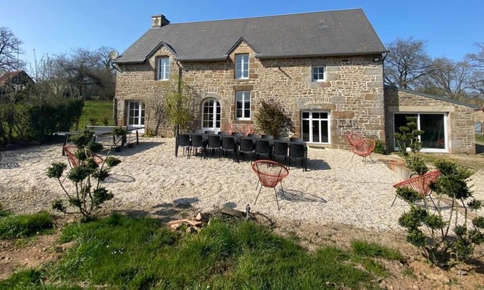 Le Parc Cottage | La Poignière, Cottage 15 People, SPA