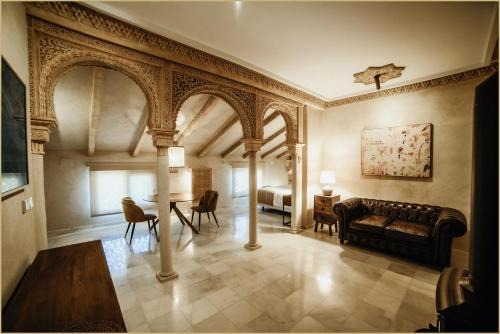 Fuentes de Andalucia House | LA POSADA DEL LIMONERO