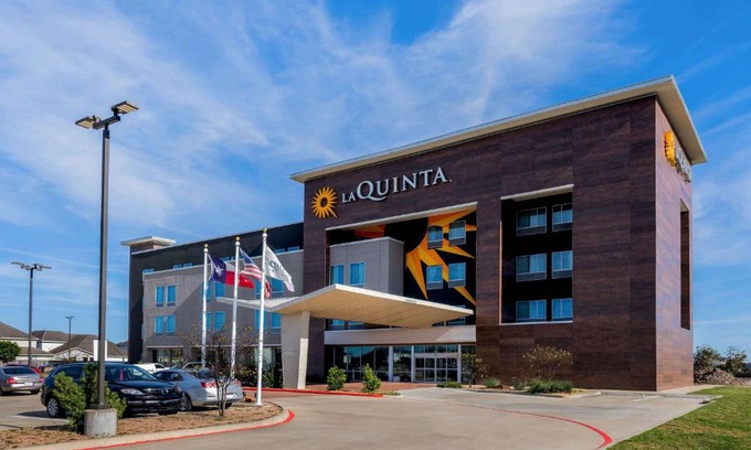 Cypress Hotel | La Quinta by Wyndham Houston Cypress