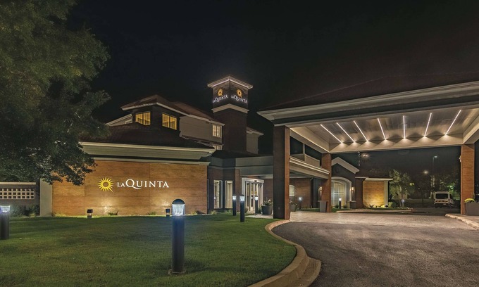 Norman Hotel | La Quinta Inn & Suites by Wyndham Oklahoma City Norman