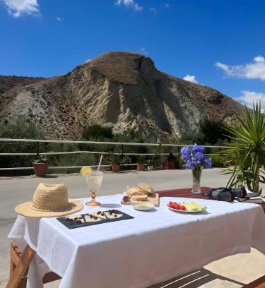 Hinojares House | La Rosita Alojamiento Rural