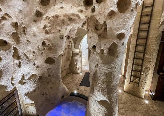 Sasso Caveoso House | La Suite Nella Roccia