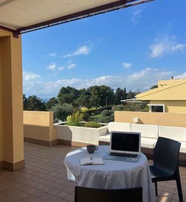 Su Forti Apartment | La terrazza sul Golfo