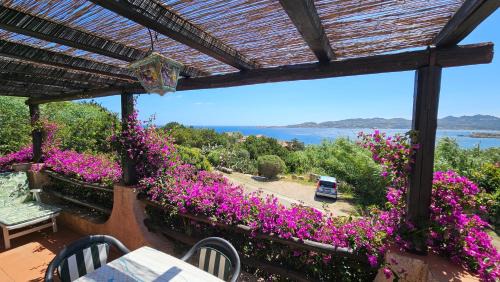 Villaggio Piras House | LA TERRAZZA SUL MARE - panoramic cottage overlooking sea and Caprera island in a quiet residential area - 150 mt from the sea
