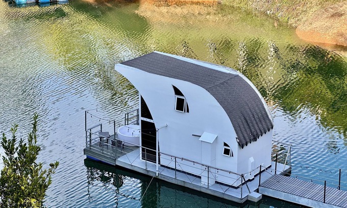 Guatape Boat Rental | La trinidad