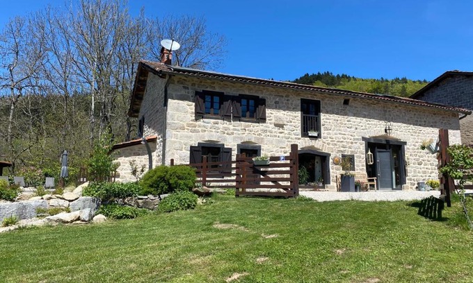 Ambert Bed & Breakfast | La Vaisse
