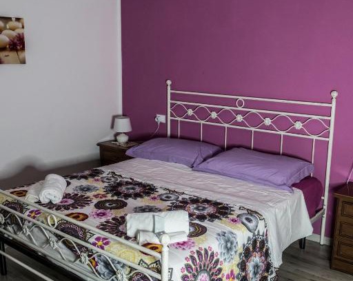 Tarzo Bed & Breakfast | LA VIGNA FIORITA B&b