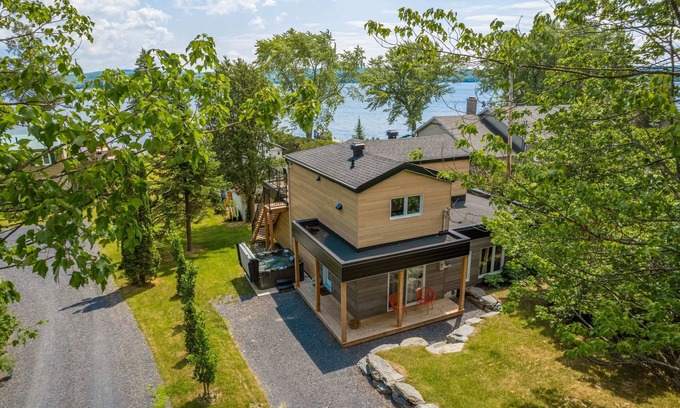 Deauville Ski Chalet | La Vue O-Lac Magog Su