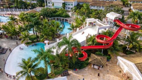 Jardim Paraiso Hotel | Lacqua DiRoma III com roupa de cama DESTINOS COMBINADOS TURISMO