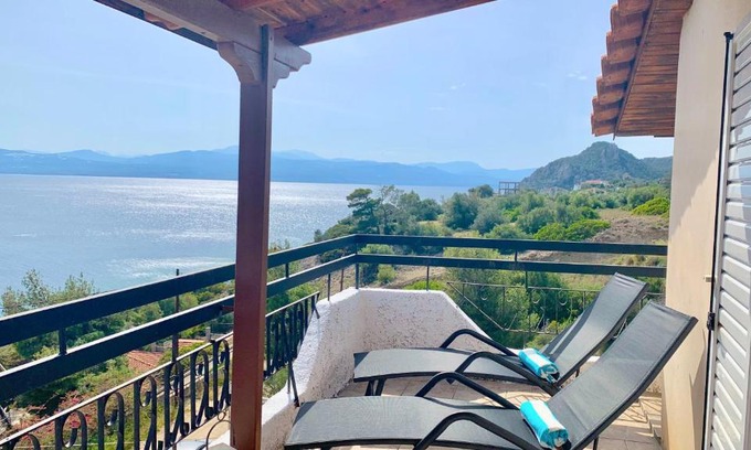 Limni Vouliagmenis House | Lake and Sea