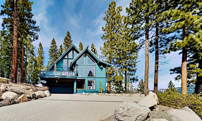 Incline Village House | Lake View Escape