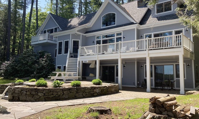 Wolfeboro House | Lake Winnipesaukee Winter Harbor Waterfront Retreat