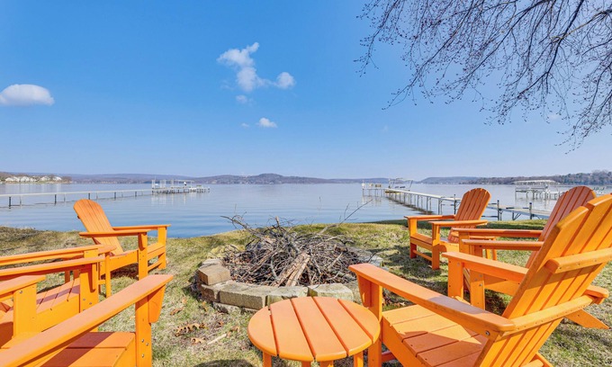 Lodi House | Lake Wisconsin Retreat w/Dock: Great for Groups!