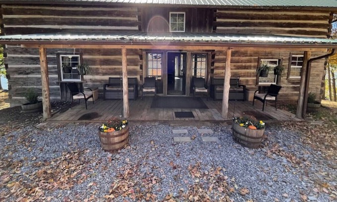 Cadiz Cabin | Lakefront Cabin - 3BR 2BA - All Season Lake Views!