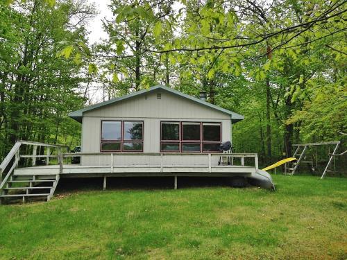 Longville House | Lakefront Cabin with Private Dock Boat, Fish and Swim