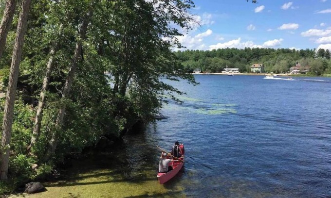 Amherst House | Lakefront Cottage