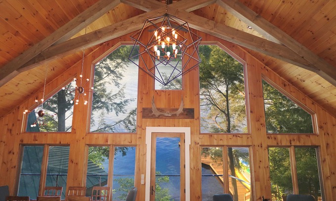 Huntsville House | Lakefront Luxury Muskoka Cottage | Hot Tub, Bunk House & Games Room