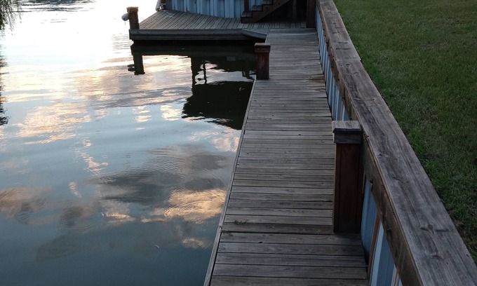 Jewett House | Lakehouse retreat