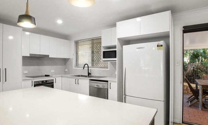 Wurtulla House | Lakeshores - 41 Coongarra
