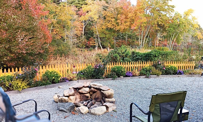Coventry RV Rental | Lakeside Haven at the Pines / Tent