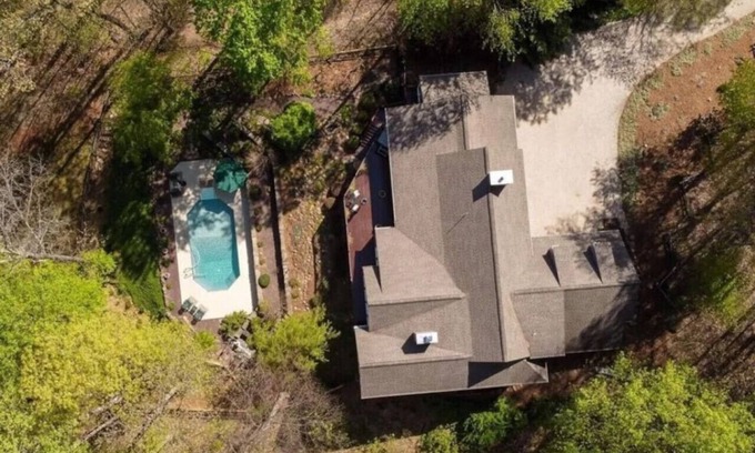Nellysford House | Lakeside Manor ~ With Private Pool and Hot Tub!