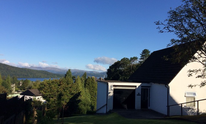 Bowness-on-Windermere House | Lakeview Cottage - Panoramic Views
