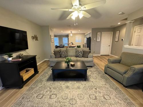 Kimberling City House | Lakeview Retreat