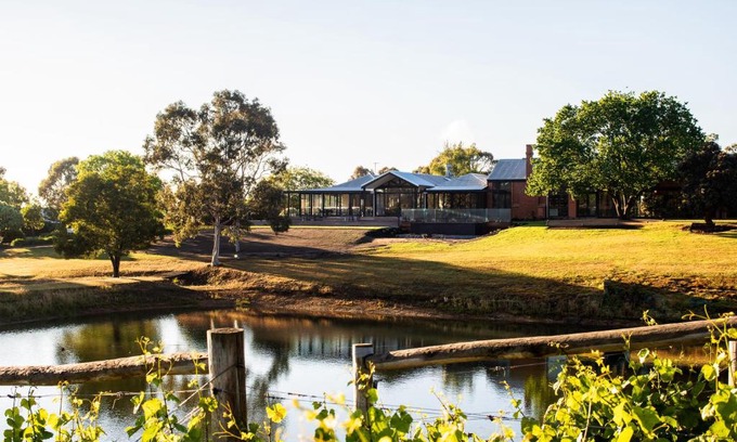 Kilmore Hotel | Lancemore Macedon Ranges