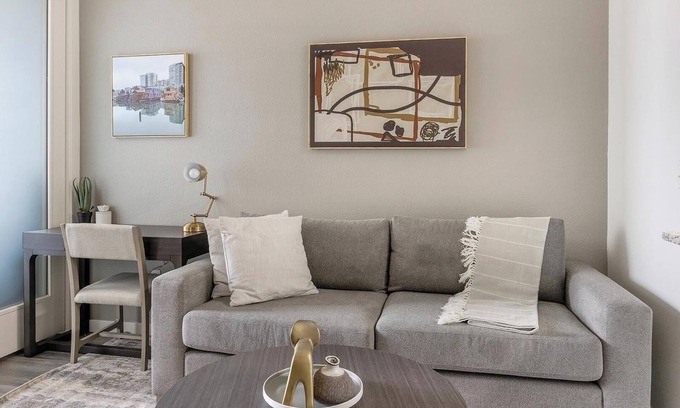 Tempe Apartment | Landing | Amazing 1BD, Pool, Clubhouse