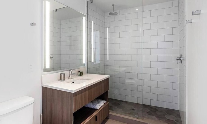 Riverwalk Fort Lauderdale Apartment | Landing at Flow Fort Lauderdale - 2 Bedrooms in South Fort Lauderdale