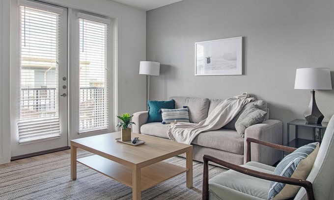 Garland Apartment | Landing at The Draper - 1 Bedroom in Garland
