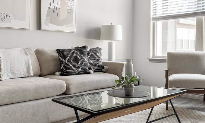 Fort Worth Apartment | Landing | Beautiful 1BD, Rooftop Lounge, Clubhouse