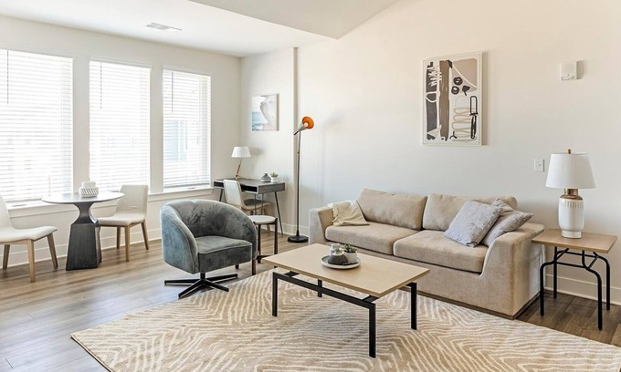 Belle Mina Apartment | Landing | Chic 1BD, Clubhouse, Courtyard